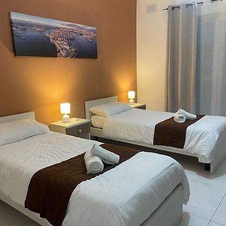 Msida Suites Bagian luar foto