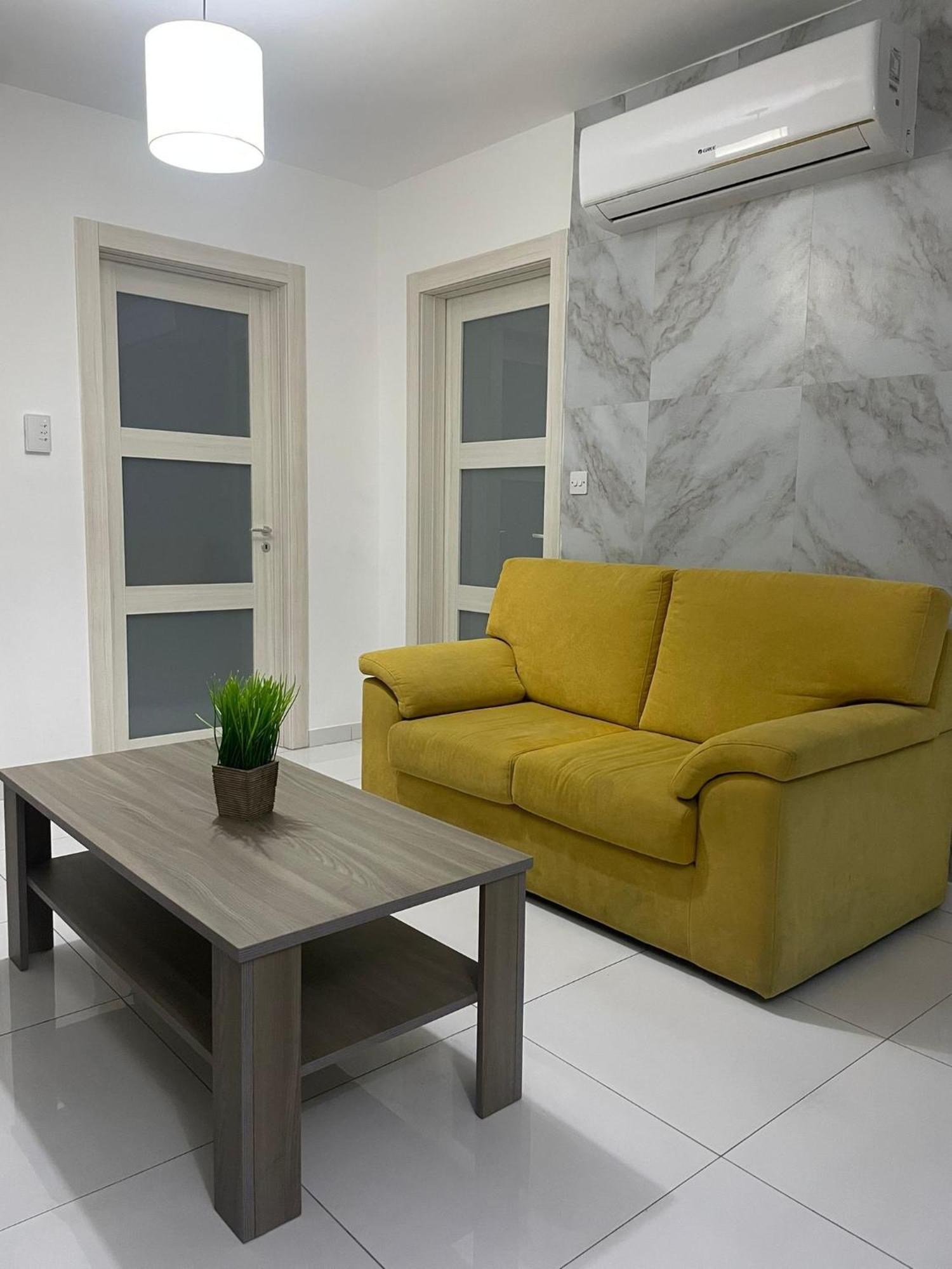 Msida Suites Bagian luar foto